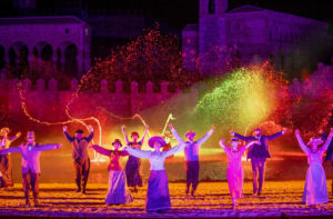 A festival of lights, dances and water. El Sueño de Toledo, Puy du Fou España - The Immersers