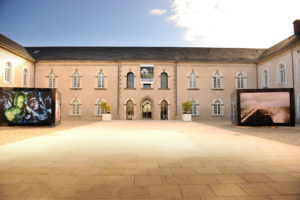 Exposition rétrospective : "Thierry des Ouches, 35 ans de photographie". Hôtel du Département de Vendée, La Roche sur Yon, France. © Raoul Dobremel