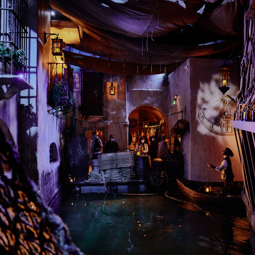 The port of Palos, immersive walkthrough "Allende la Mar Oceana", Puy du Fou España, Toledo. © Puy du Fou