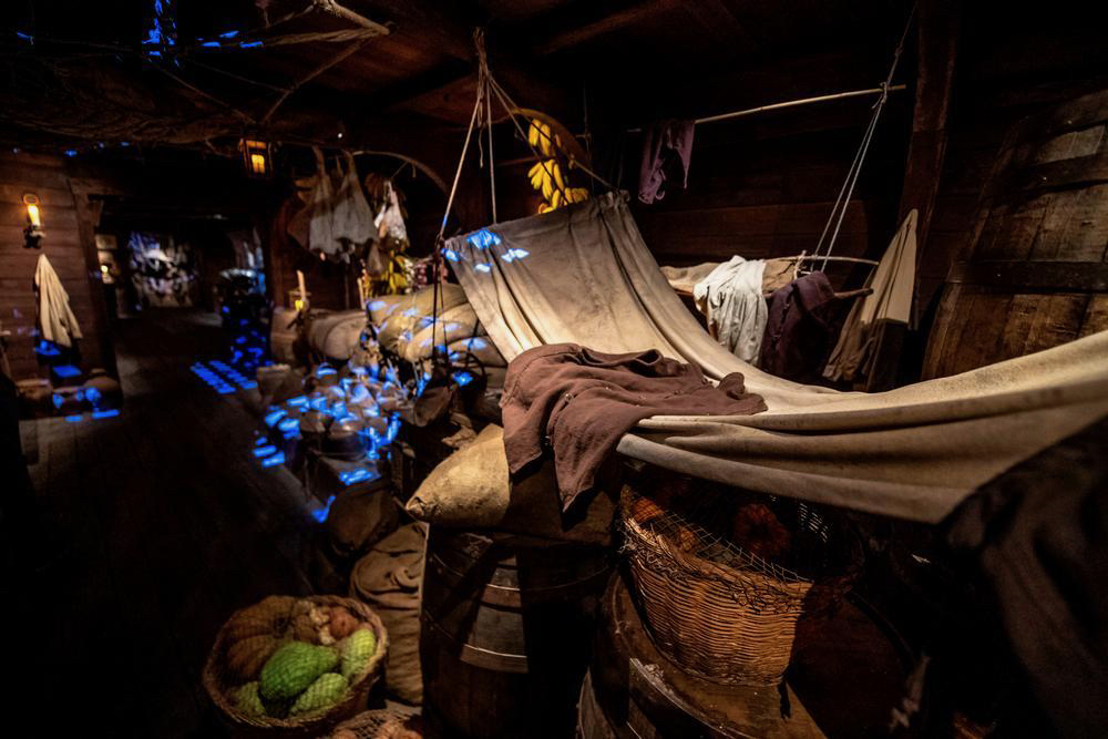 Inside Christopher Columbus' ship la "Santa Maria", immersive walkthrough "Allende la Mar Oceana", Puy du Fou España, Toledo. © Puy du Fou