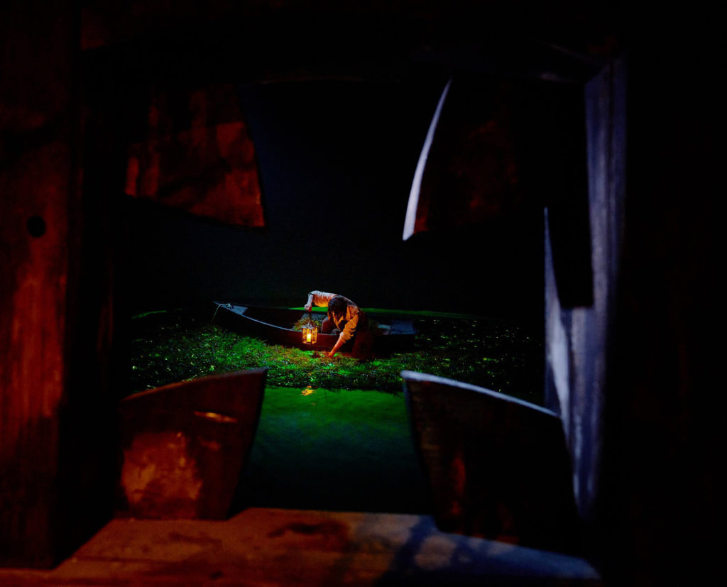 Inside Christopher Columbus' ship la "Santa Maria", immersive walkthrough "Allende la Mar Oceana", Puy du Fou España, Toledo. © Puy du Fou