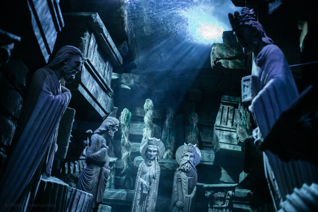 Under waters. Immersive walkthrough "Le Premier Royaume", Puy du Fou, France. © Puy du Fou